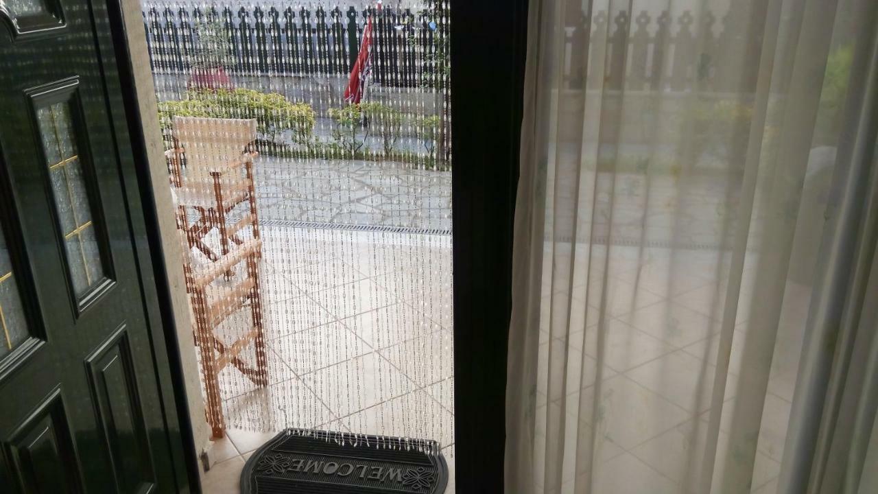 Cute Maisonette No2 On Coastal Sidewalk นิกิติ ภายนอก รูปภาพ