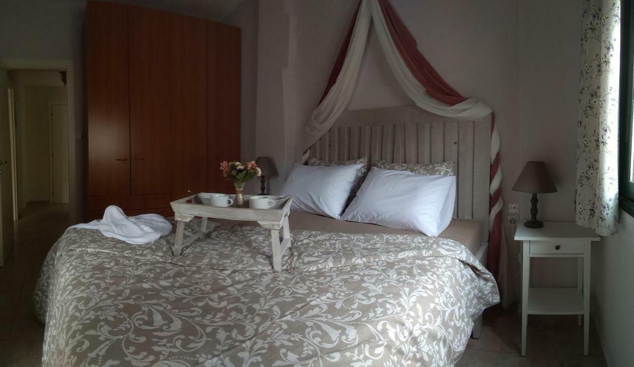 Cute Maisonette No2 On Coastal Sidewalk นิกิติ ภายนอก รูปภาพ