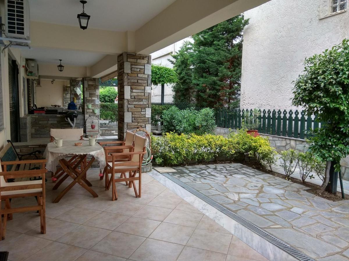 Cute Maisonette No2 On Coastal Sidewalk นิกิติ ภายนอก รูปภาพ